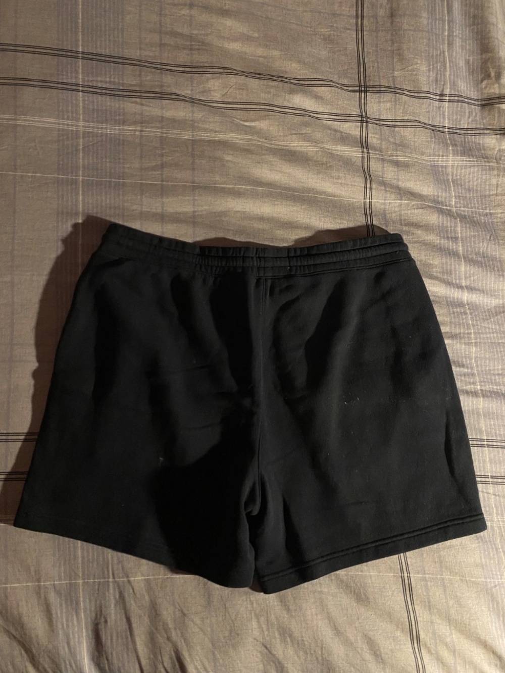 Hollister 7” Sweatshorts - Picture 3 of 3